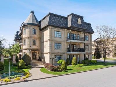 /international/ca/65-rue-des-manoirs-charlemagne-quebec-310108270474/
