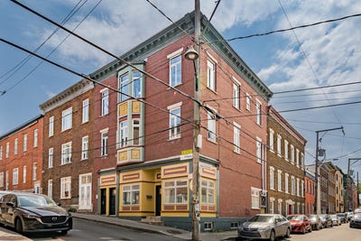 /international/ca/734-rue-deligny-la-cite-limoilou-qc-g1r3a3-ca-la-cite-limoilou-quebec-310101034988/?lang=zh-cn