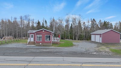 /international/ca/407-rue-principale-saint-gabriel-de-rimouski-quebec-310108270998/