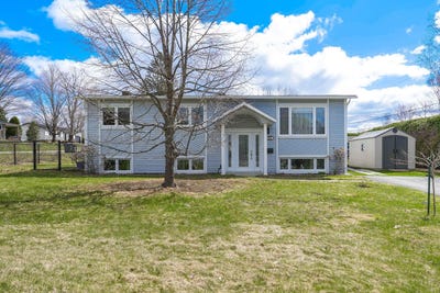 /international/ca/540-rue-fortin-waterloo-quebec-310107739764/