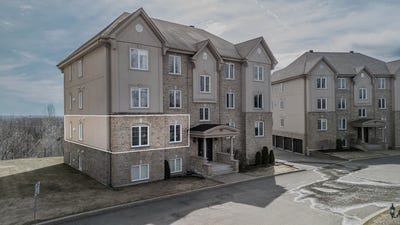 /international/ca/300-place-du-sommet-saint-jerome-quebec-310107556343/