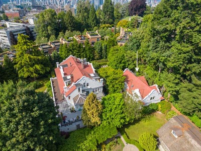 /international/ca/3296-granville-street-vancouver-british-columbia-310110070599/