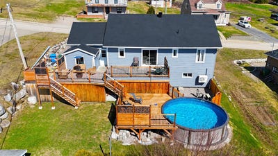 /international/ca/19-rue-st-fidele-la-malbaie-quebec-310105818903/
