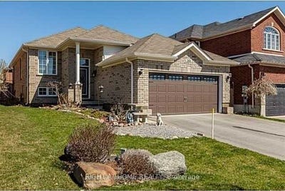 /international/ca/204-proclamation-drive-barrie-ontario-310107293445/