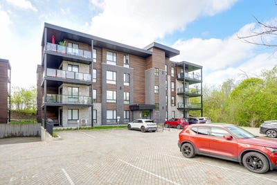 /international/ca/17905-rue-du-grand-prix-mirabel-quebec-310108240508/