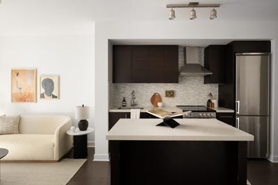 /international/ca/58-orchard-view-blvd-toronto-on-m4r-0a2-canada-toronto-ontario-310108323027/