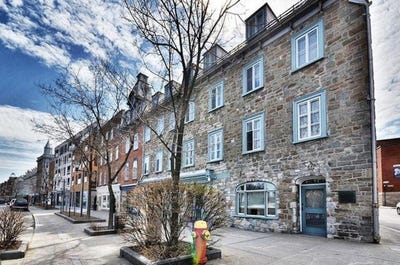 /international/ca/355-rue-st-paul-la-cite-limoilou-quebec-310106604734/