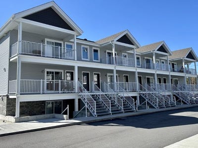 /international/ca/2114-ch-ste-angelique-saint-lazare-quebec-310106741197/