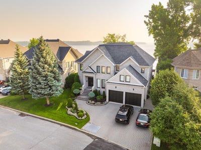/international/ca/5041-rue-de-la-morandiere-montreal-quebec-310106968953/