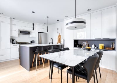 /international/ca/1596-rue-st-pierre-s-joliette-quebec-310105402845/