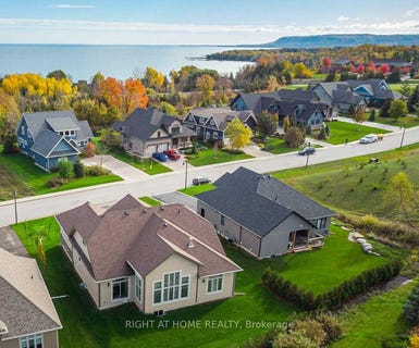 /international/ca/124-west-ridge-drive-blue-mountains-ontario-310107358193/