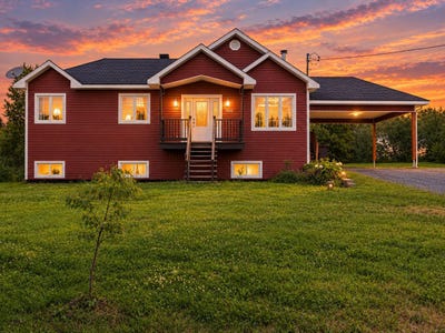 /international/ca/908-rue-du-bocage-beauceville-quebec-310109664432/