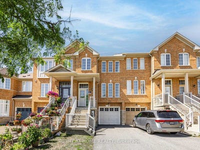 /international/ca/6-martell-gate-aurora-ontario-310101174152/