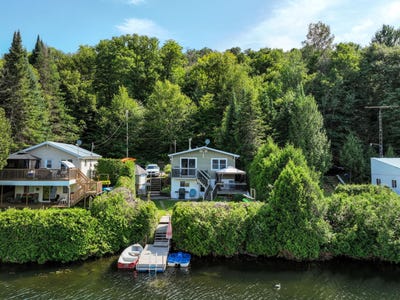 /international/ca/1869-ch-du-lac-de-la-blanche-mont-blanc-qc-j0t1j2-ca-mont-blanc-quebec-310101205670/?lang=fr