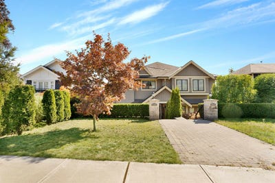 /international/ca/545-e-4th-street-north-vancouver-british-columbia-310120071784/
