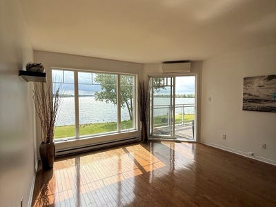 /international/ca/8800-place-des-roseaux-brossard-quebec-310107640789/