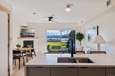 /international/ca/4305-shingle-spit-rd-209-hornby-island-british-columbia-310108051514/