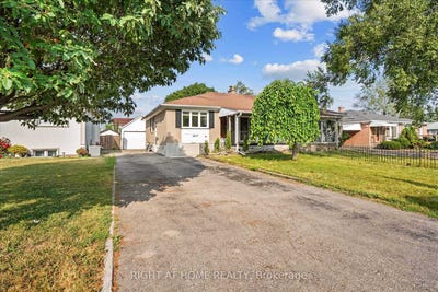 /international/ca/7-tulloch-drive-ajax-ontario-310100932962/