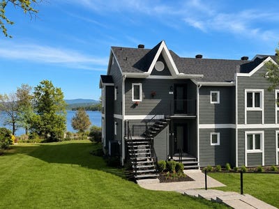 /international/ca/38-rue-inverness-lac-brome-quebec-310105337496/