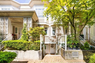 /international/ca/2565-w-broadway-235-vancouver-british-columbia-310108589437/