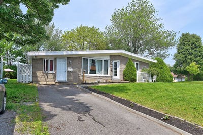 /international/ca/3150-3152-av-de-la-paix-sainte-foy-sillery-cap-rouge-qc-g1x1c3-ca-sainte-foy-sillery-cap-rouge-quebec-310101173835/?lang=zh-cn