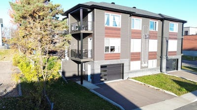 /international/ca/2094-rue-st-elzear-jonquiere-quebec-310108828533/