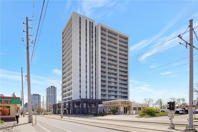 /international/ca/741-king-street-w-1613-waterloo-on-kitchener-ontario-310120518421/