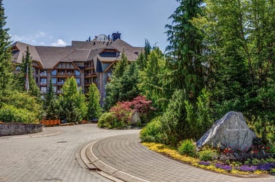 /international/ca/4591-blackcomb-way-417-whistler-british-columbia-310100932396/?lang=zh-cn