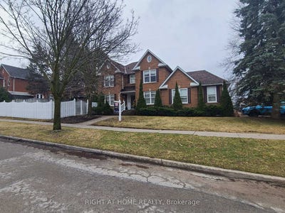 /international/ca/3-hampstead-gate-e-clarington-ontario-310107325350/