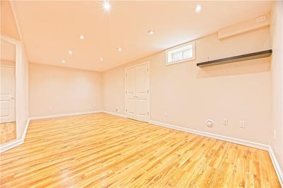 /international/ca/5151-upper-middle-road-burlington-ontario-310094231040/