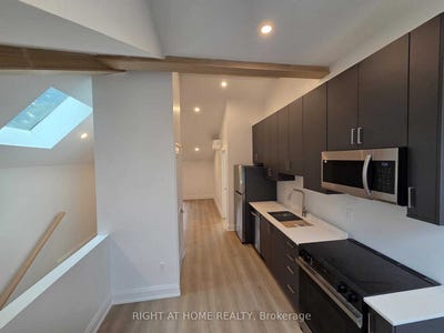 /international/ca/ugs-696-winona-drive-toronto-ontario-310101033109/?lang=zh-tw