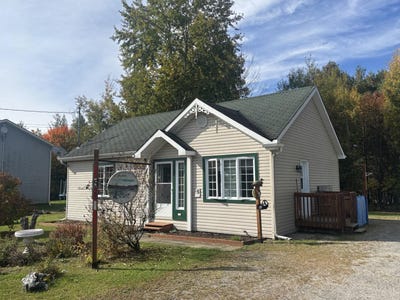/international/ca/5-rue-filion-kiamika-quebec-310120143937/