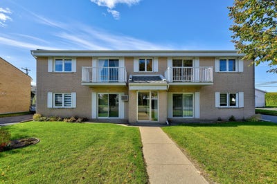 /international/ca/549-rue-du-cure-provost-joliette-quebec-310120593907/