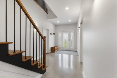 /international/ca/4700-rg-de-la-riviere-n-st-jean-baptiste-quebec-310099947336/