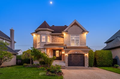 /international/ca/6098-rue-des-sizerins-laval-sainte-rose-quebec-310108598839/