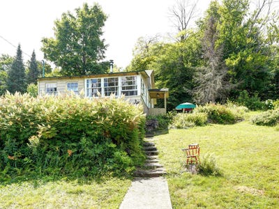 /international/ca/361z-ch-st-jean-sainte-agathe-des-monts-quebec-310107703149/