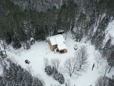 /international/ca/1972-ch-du-lac-cameron-amherst-quebec-310104861227/