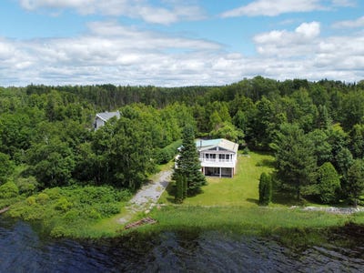 /international/ca/519-ch-de-la-baie-doree-val-dor-qc-j9p7b3-ca-val-d-or-quebec-310101172797/?lang=en