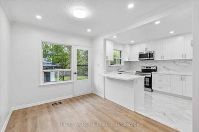 /international/ca/53-lawnside-drive-toronto-ontario-310101018703/