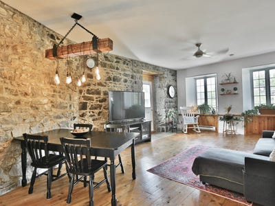 /international/ca/2258-av-bourgogne-chambly-quebec-310110118625/