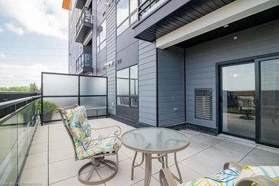 /international/ca/255-northfield-drive-e-210-waterloo-ontario-310100992047/