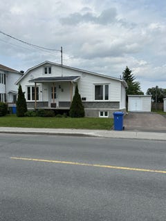 /international/ca/755-av-st-alphonse-saint-bruno-qc-g0w2l0-ca-saint-bruno-quebec-310100228390/?lang=zh-cn