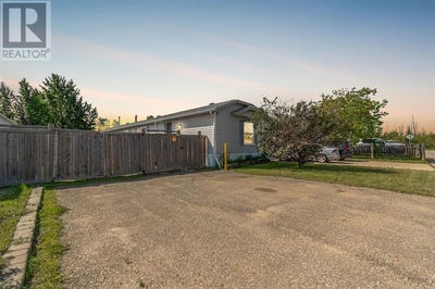 /international/ca/113-mustang-road-fort-mcmurray-alberta-310101325224/?lang=zh-cn