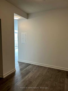 /international/ca/219-1010-dundas-street-e-whitby-ontario-310100177704/