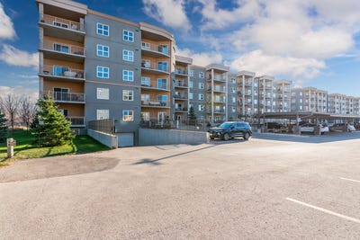 /international/ca/creek-bend-road-winnipeg-manitoba-310105374832/
