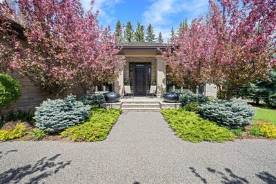 /international/ca/1020-bel-aire-drive-calgary-alberta-310100955389/?lang=en