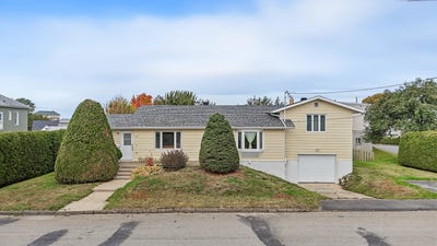 /international/ca/18-av-pierre-normand-mont-joli-quebec-310120601925/