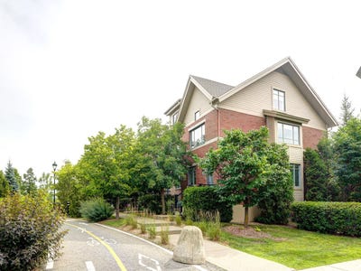 /international/ca/1620z-rue-des-francs-bourgeois-boisbriand-quebec-310110400603/
