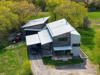 /international/ca/2481z-ch-du-ruisseau-st-georges-s-saint-jacques-quebec-310108213865/