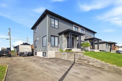 /international/ca/3296-rue-des-coquelicots-jonquiere-quebec-310109090943/
